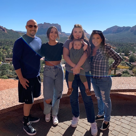 Meet your Posher, Polly - Picture 2 of 3